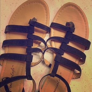 American Eagle flats